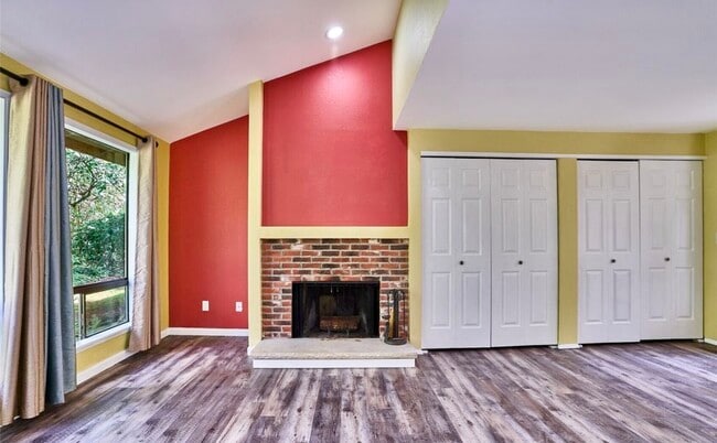 property at 15212 Sunwood Blvd