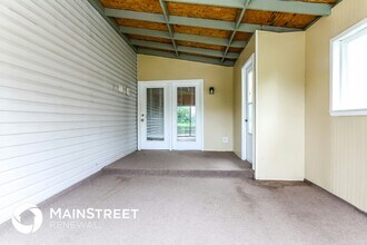 235 Westridge Blvd in Greenwood, IN - Building Photo - Building Photo