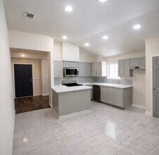 1035 Auburn View Ln in Fresno, TX - Building Photo - Building Photo