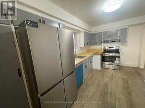6 Abbeville Rd in Toronto, ON - Building Photo - Building Photo