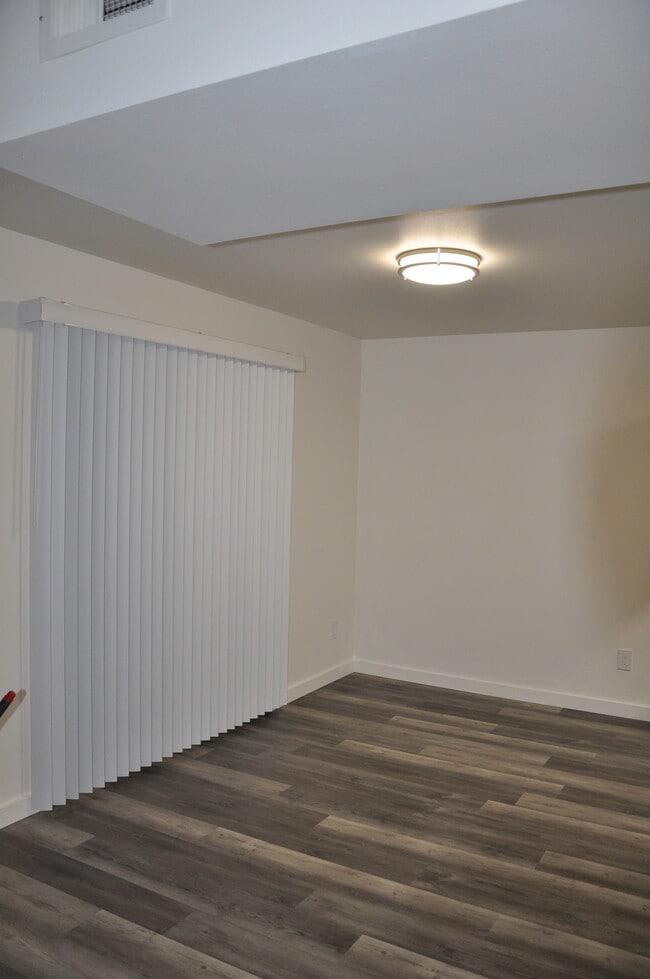 3031 Pacific St in Bellingham, WA - Foto de edificio - Building Photo