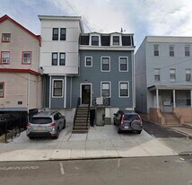 158 Summit Ave in Jersey City, NJ - Building Photo