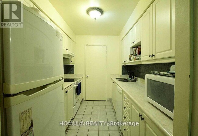 property at 250 Jarvis St