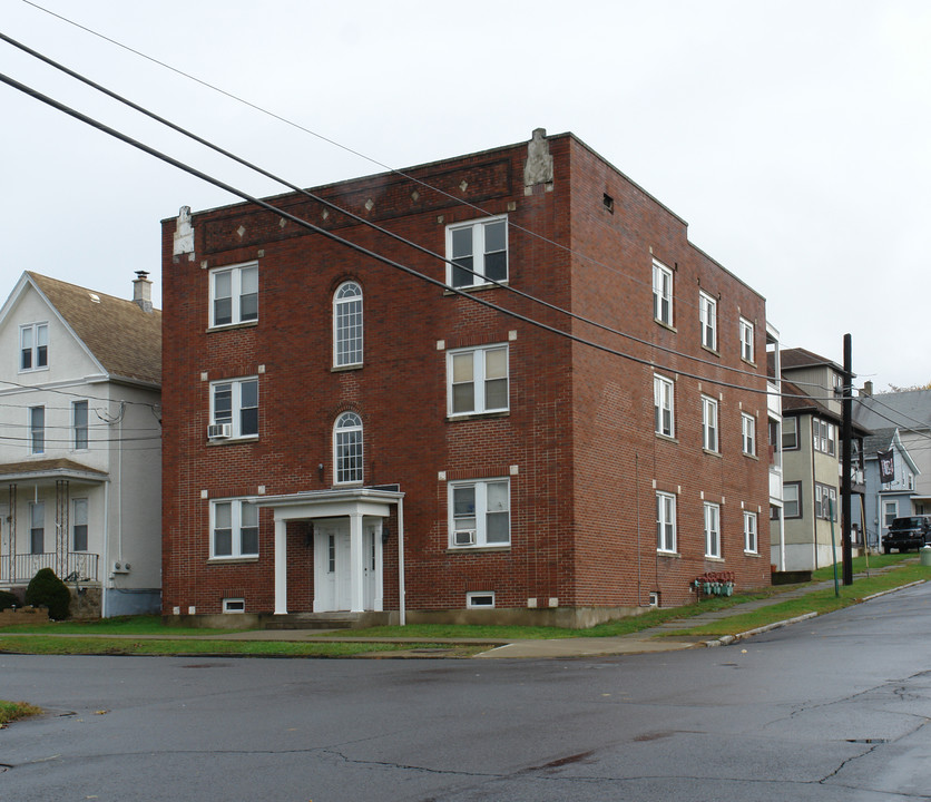 531 S Irving Ave in Scranton, PA - Building Photo