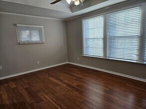 110 Lexington Rd, Unit 06-202 in Elgin, TX - Building Photo - Building Photo