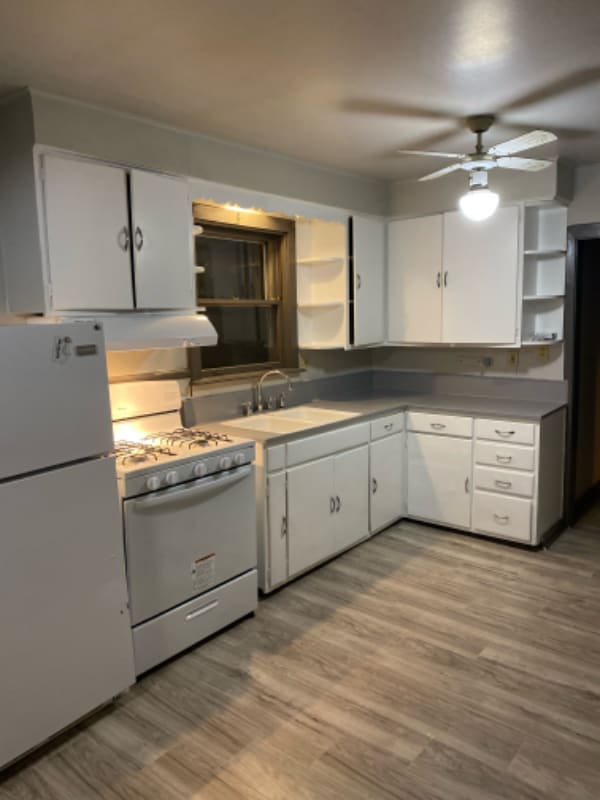 property at 1735 Monroe Ave