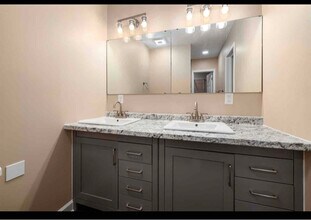 1008 E Club Blvd in Durham, NC - Building Photo - Building Photo