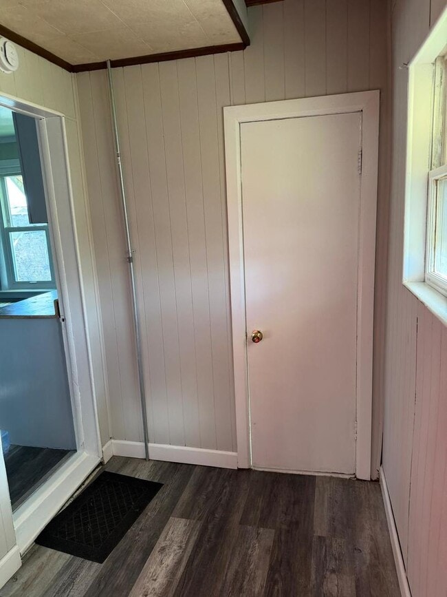 930 S Victory St in Waukegan, IL - Building Photo - Building Photo