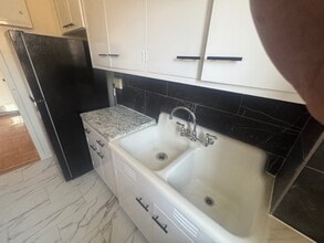 1409 Metropolitan Ave in Bronx, NY - Building Photo - Building Photo