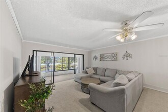 2693 Sabal Springs Cir in Clearwater, FL - Building Photo - Building Photo