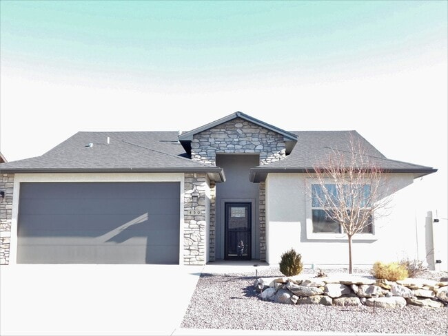 property at 450 Florence Rd