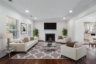 5032 Cedar Springs Rd in Dallas, TX - Building Photo - Building Photo