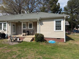 700 Pinehaven Dr in Rocky Mount, NC - Building Photo