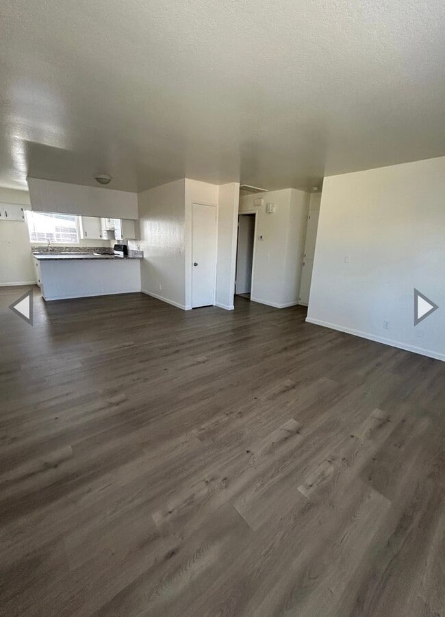 1110 W Chestnut St in Exeter, CA - Building Photo - Building Photo