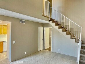 51085 Eisenhower Dr, Unit 4-04-101 in La Quinta, CA - Foto de edificio - Building Photo