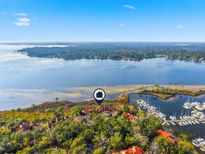 7 Marina Cove Dr in Niceville, FL - Building Photo - Building Photo