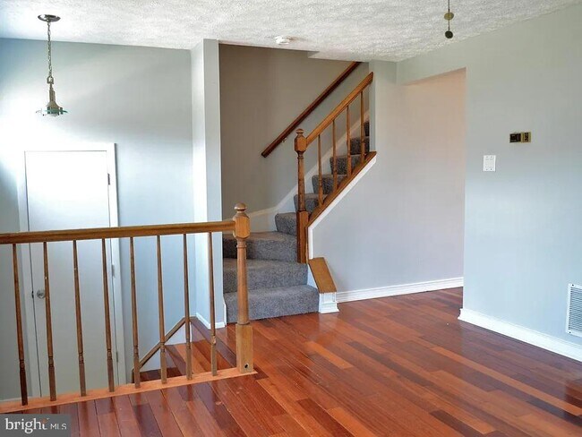 property at 49 Rocky Brook Ct