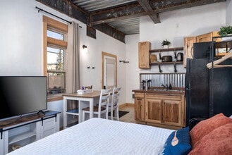 402 N Foys Lake Dr in Kalispell, MT - Building Photo - Building Photo