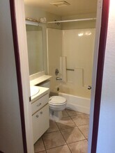 3624 W Tulsa St, Unit First bedroom in Chandler, AZ - Building Photo - Building Photo