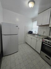 135-01 Cross Bay Blvd in Queens, NY - Building Photo - Building Photo