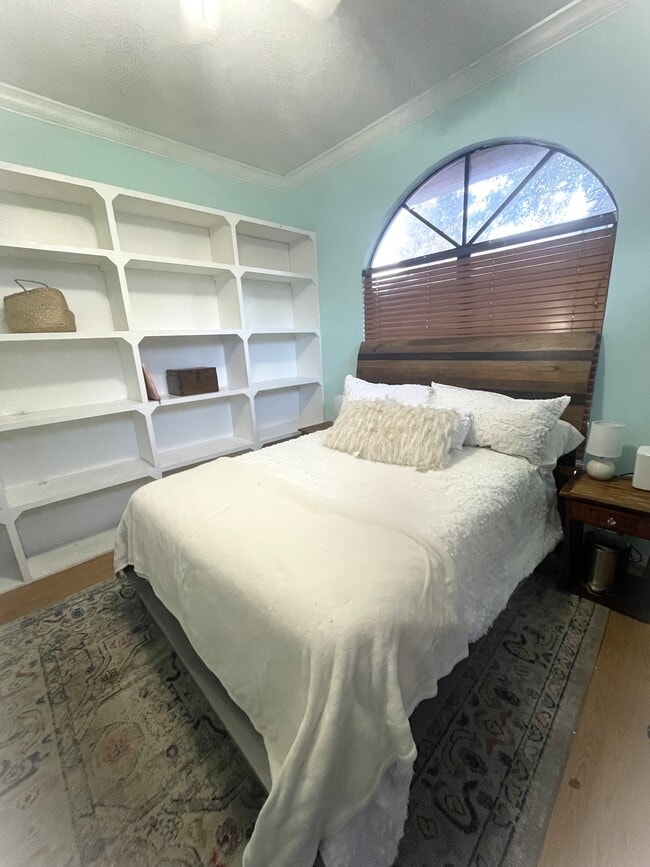 810 Hammockwood Ct in Sarasota, FL - Foto de edificio - Building Photo