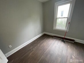 31 Lincoln Ave in Highland Park, NJ - Building Photo - Building Photo