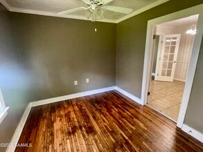 135 Oswald St in Breaux Bridge, LA - Building Photo - Building Photo