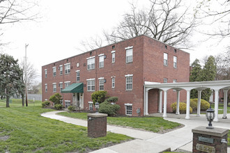 The Courtyards at Sewickley - South in Sewickley, PA - Building Photo - Building Photo