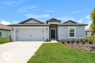 1126 Union Ave in Mascotte, FL - Building Photo