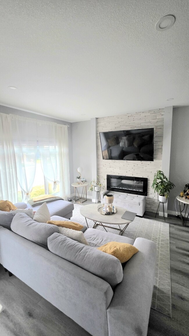 property at 959 McFaull Mnr