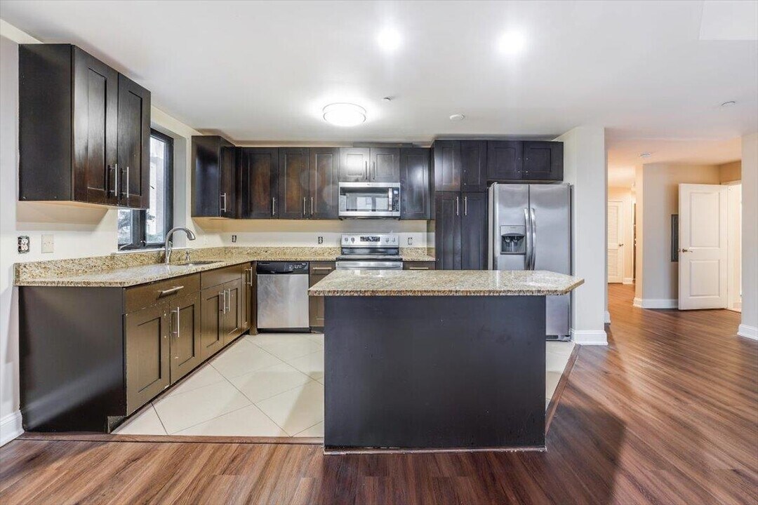 29 1st St in Hackensack, NJ - Building Photo