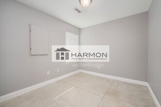 422 Sunflower Dr in El Dorado, KS - Building Photo - Building Photo