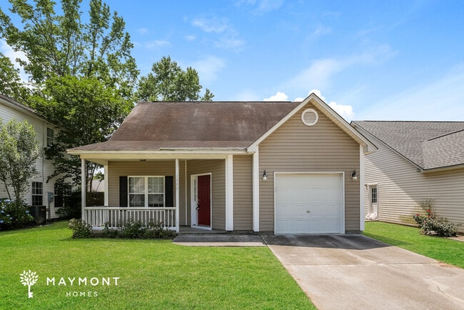 property at 1305 Pinethicket Dr