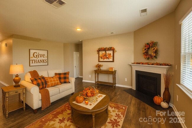 159 Cherry Birch St in Mooresville, NC - Building Photo - Building Photo