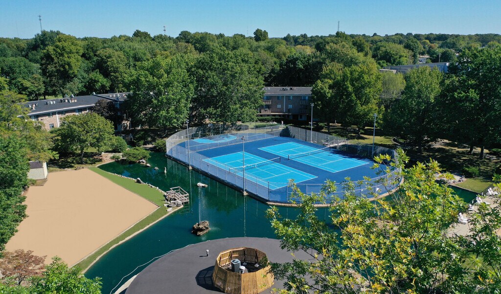 The Columns Apartments Springfield, MO Apartments