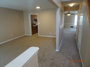 7 Red Oak Pl in Hampton, VA - Building Photo - Building Photo