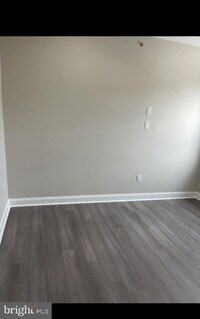 1826 Ridge Ave photo'