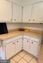9124 Friars Rd in Bethesda, MD - Building Photo - Building Photo
