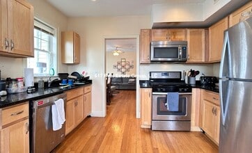 74 Brooks St in Boston, MA - Building Photo - Building Photo