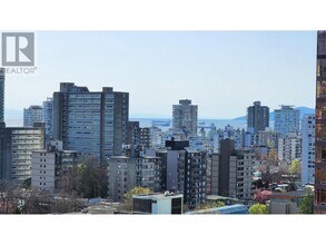 1420-1420 W Georgia St in Vancouver, BC - Building Photo - Building Photo