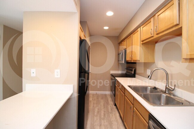 1130 E Butler Dr in Phoenix, AZ - Building Photo - Building Photo