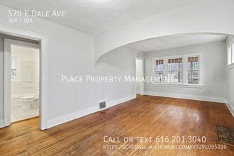 570 E Dale Ave in Muskegon, MI - Building Photo - Building Photo