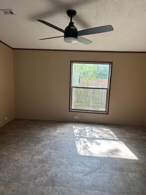 1224 Willow Ln in League City, TX - Building Photo - Building Photo