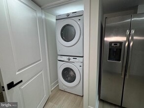 102 S Huron Dr in Oxon Hill, MD - Building Photo - Building Photo