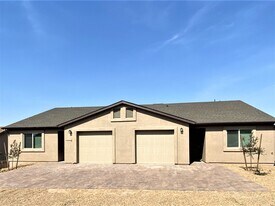 6130 N Buckboard Dr in Prescott Valley, AZ - Building Photo