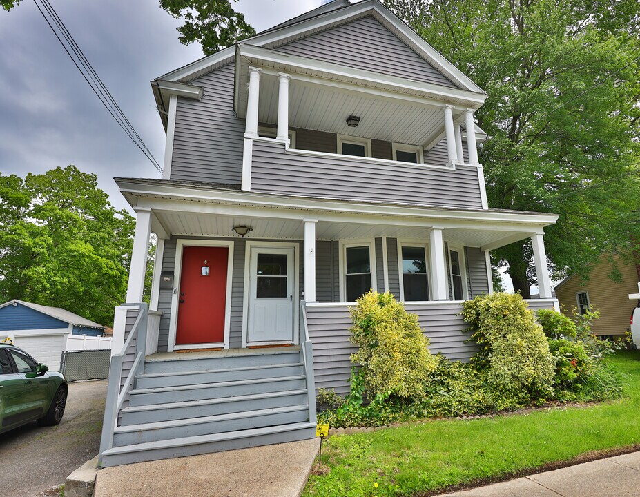 117 Everett St in Stratford, CT - Foto de edificio