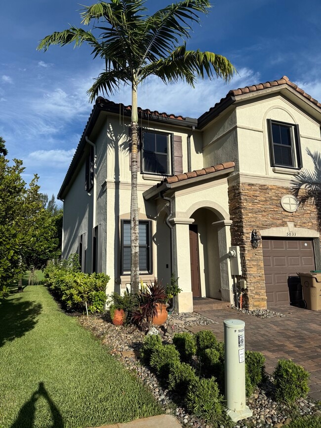 property at 5033 Kobus Ter