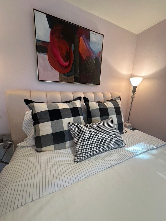 3208 Milton Ave, Unit FURNISHED-MILTON MANOR