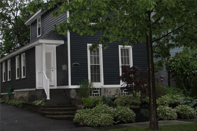 114 Averill Ave in Rochester, NY - Building Photo - Building Photo