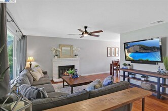 4833 Primrose Ln in Livermore, CA - Building Photo - Building Photo